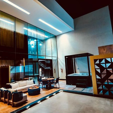 Dubai Motel 彼得罗利纳 外观 照片